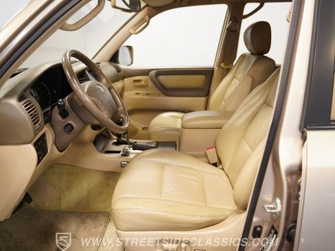 Used 2006 Toyota Land Cruiser image 39