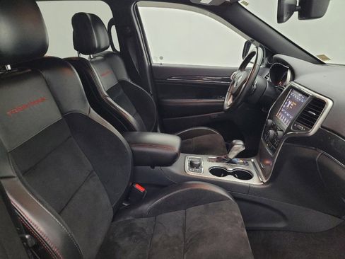 Used 2018 Jeep Grand Cherokee Trailhawk AWD/4WD image 21