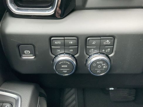 New 2026 GMC Sierra 2500 Denali w/ Denali Reserve Package image 40