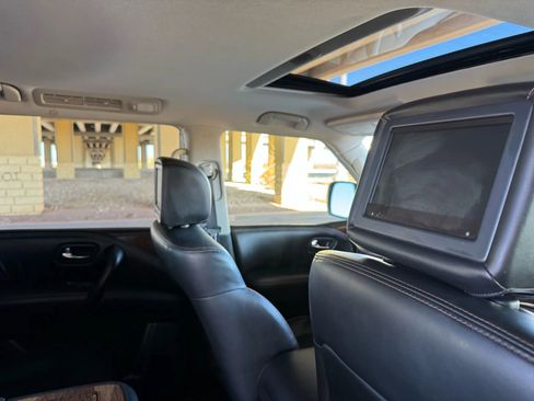 Used 2019 Nissan Armada Platinum w/ Captain's Chairs Package image 27
