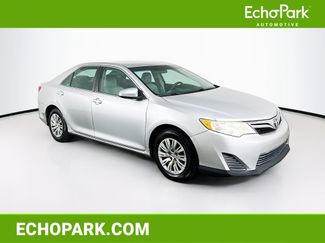 Used 2012 Toyota Camry LE video 1
