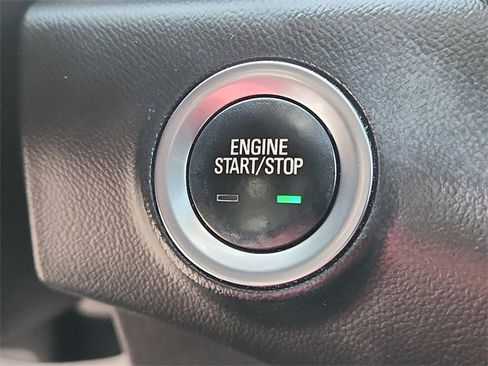 Used 2021 GMC Terrain SLT w/ Infotainment Package II image 31