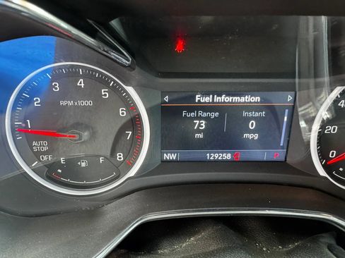 Used 2021 Chevrolet TrailBlazer ACTIV w/ Technology Package FWD image 23