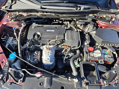 Used 2017 Honda Accord Sport image 32