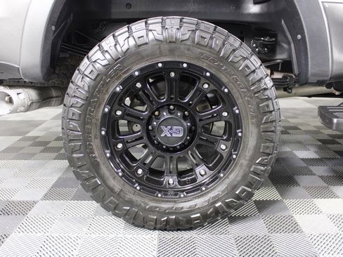 Used 2017 Ford F350 Lariat w/ Lariat Value Package AWD/4WD image 13