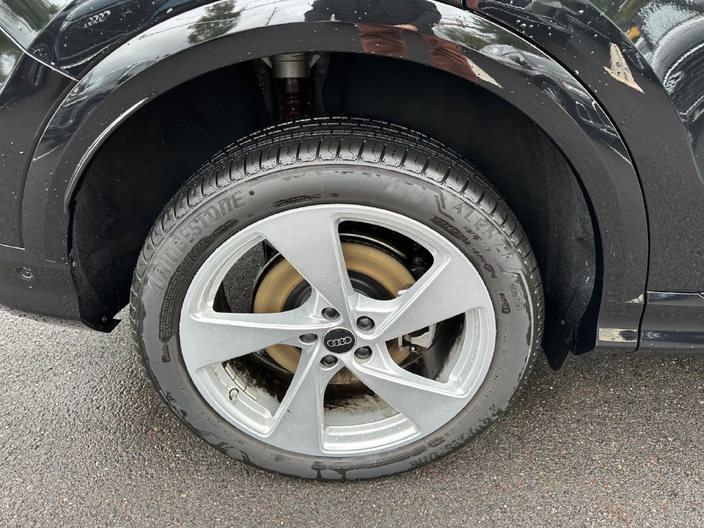 Certified 2025 Audi Q5 Premium w/ Premium Plus AWD/4WD image 18