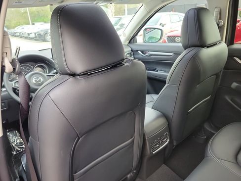 New 2025 MAZDA CX-5 AWD 2.5 S w/ Preferred Package image 16