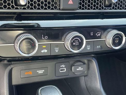 Used 2023 Honda Civic Sport image 19