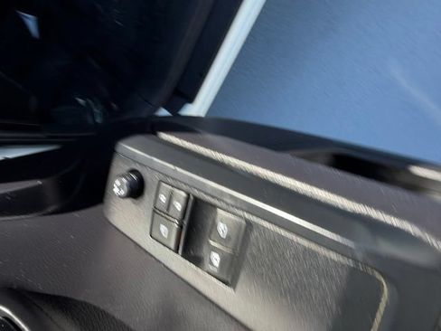 Used 2020 Toyota Tacoma SR RWD image 13