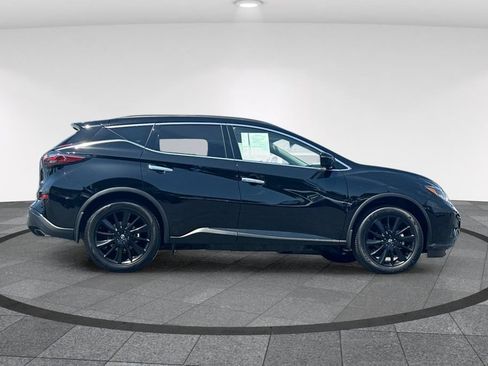 Used 2024 Nissan Murano SV w/ SV Midnight Edition Package FWD image 3