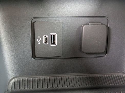 New 2026 Ford Explorer Active w/ Active Comfort Package image 26