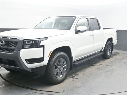 New 2026 Nissan Frontier SV image 3