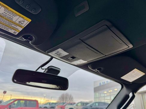 Used 2017 Lincoln Navigator L Reserve image 26