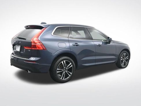 Used 2021 Volvo XC60 T5 Momentum w/ Protection Package Premier FWD image 6