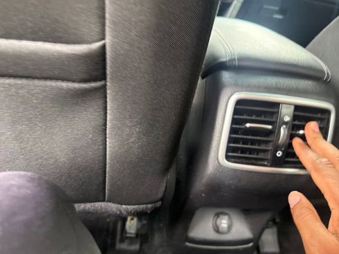 Used 2022 Kia Sportage LX AWD/4WD image 26