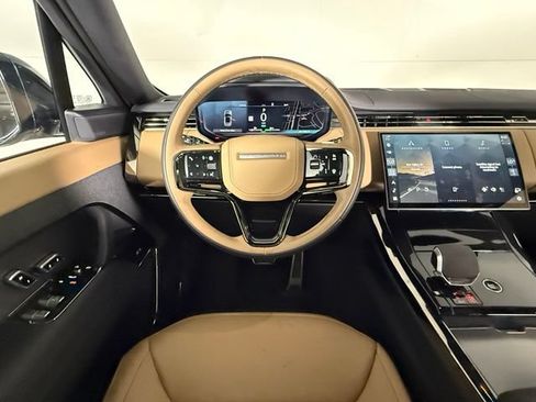 Certified 2025 Land Rover Range Rover Sport Dynamic SE AWD/4WD image 16