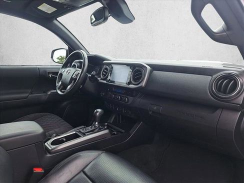 Used 2020 Toyota Tacoma TRD Sport w/ TRD Premium Sport Package image 16
