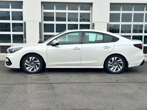 Used 2025 Subaru Legacy Limited AWD/4WD image 3