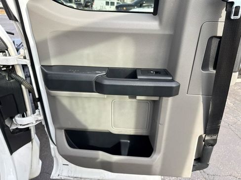 Used 2022 Ford F450 XL w/ Power Equipment Group image 12