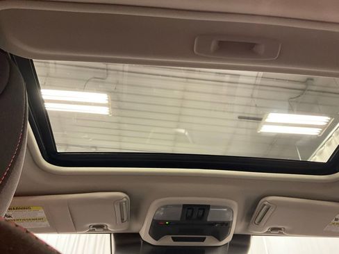 Used 2024 Subaru Impreza 2.0i Sport image 37