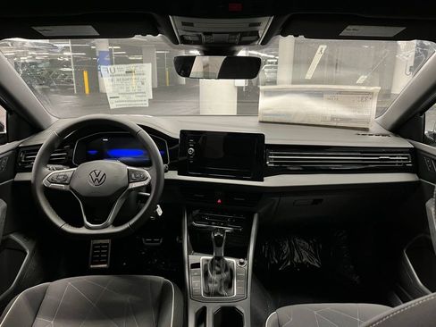 New 2025 Volkswagen Jetta Sport image 7