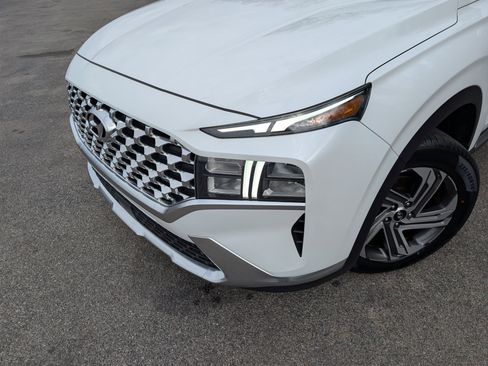 Used 2022 Hyundai Santa Fe SEL w/ Convenience Package image 13