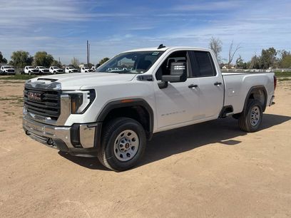 New 2025 GMC Sierra 2500 Pro w/ 1SA Pro Safety Plus Package