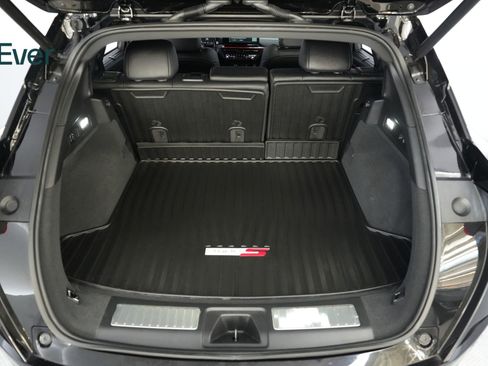 Used 2024 Acura ZDX Type S image 8