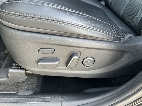 Used 2022 Hyundai Santa Fe Calligraphy image 25