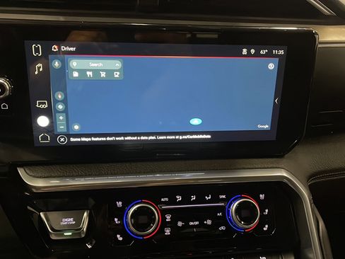 Used 2022 GMC Sierra 1500 Denali AWD/4WD image 9