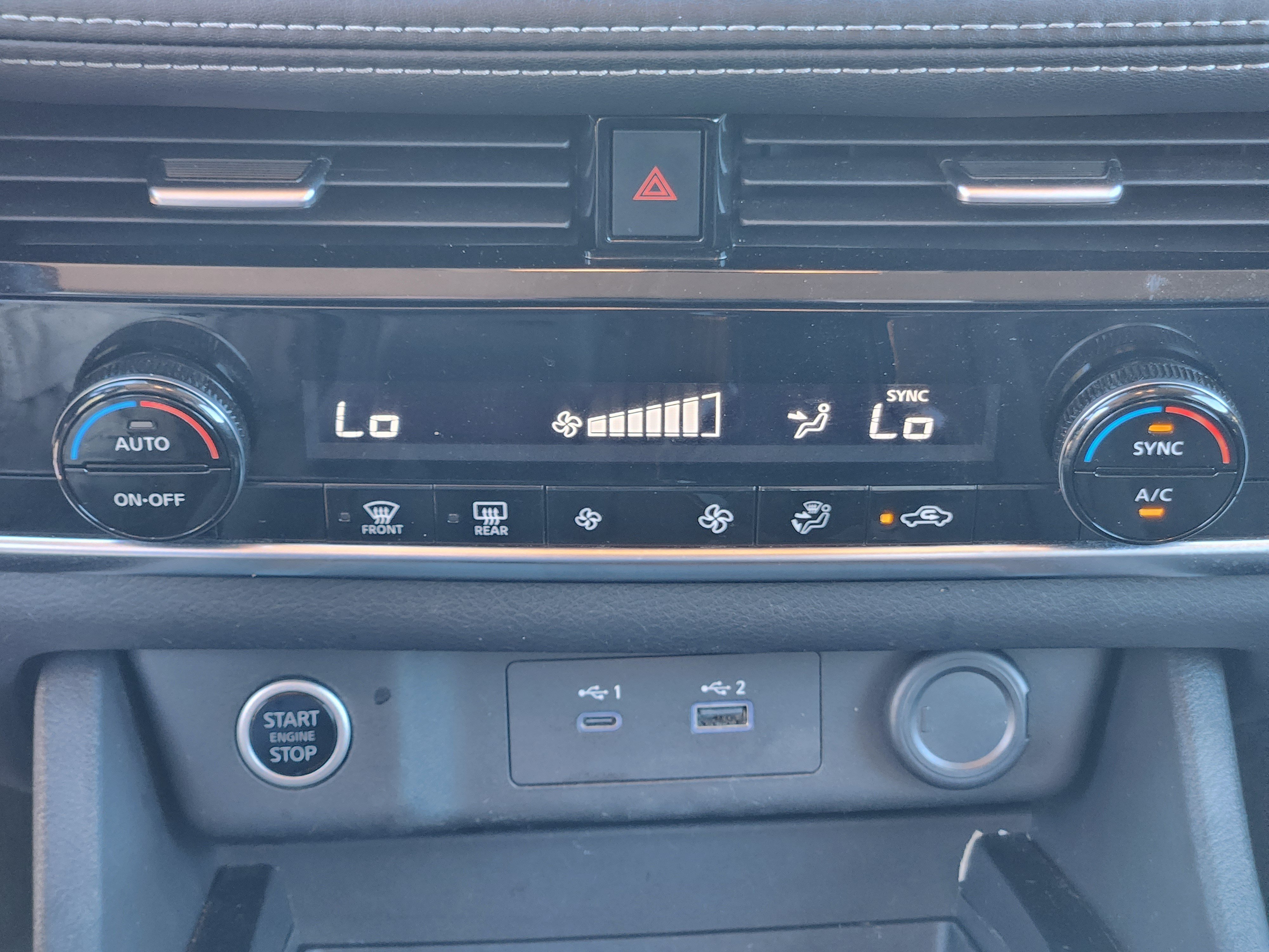 Used 2021 Nissan Rogue SV AWD/4WD image 14