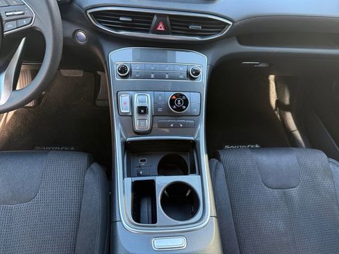 Used 2021 Hyundai Santa Fe SEL AWD/4WD image 10