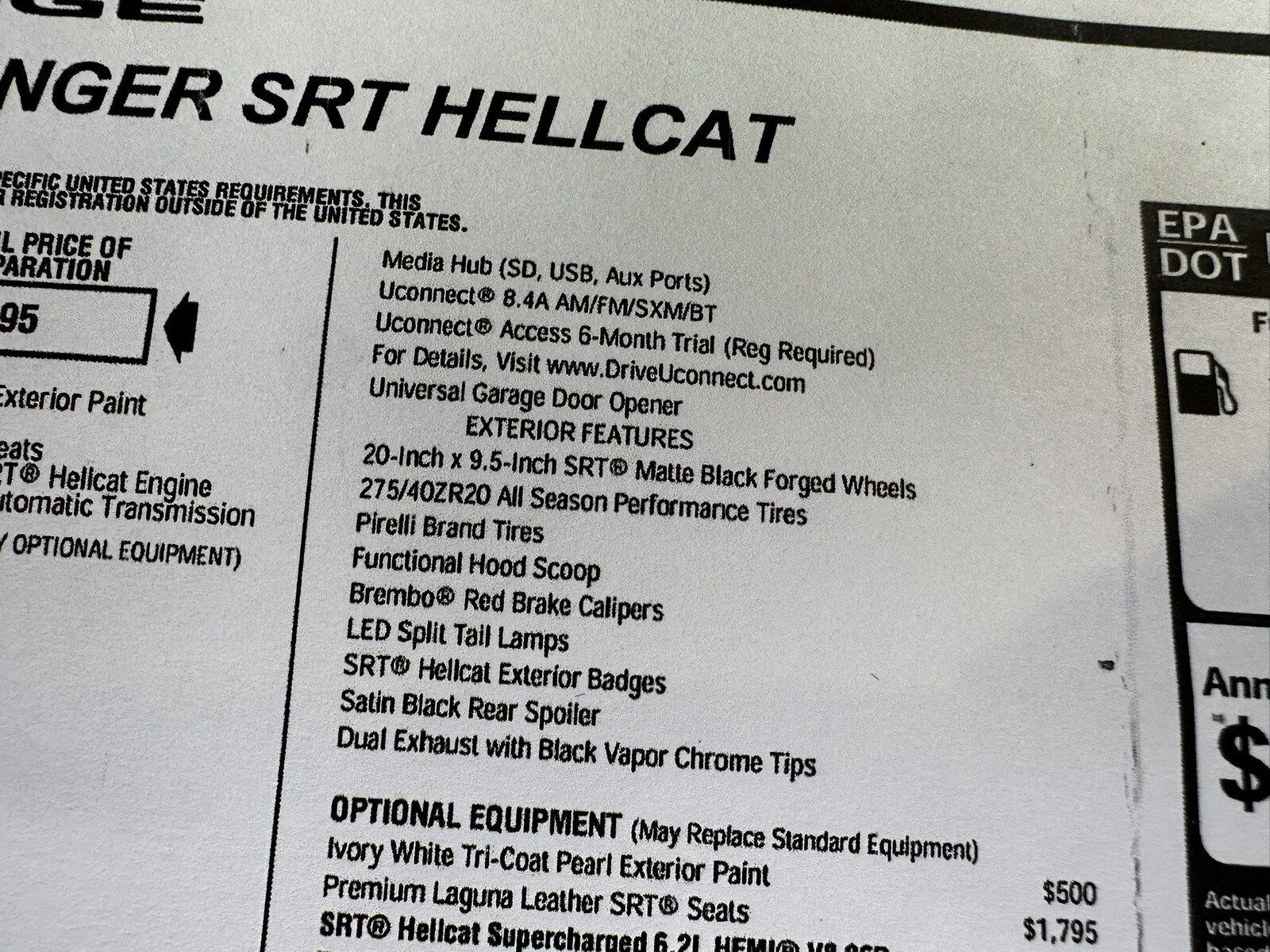 Used 2015 Dodge Challenger SRT Hellcat RWD image 39