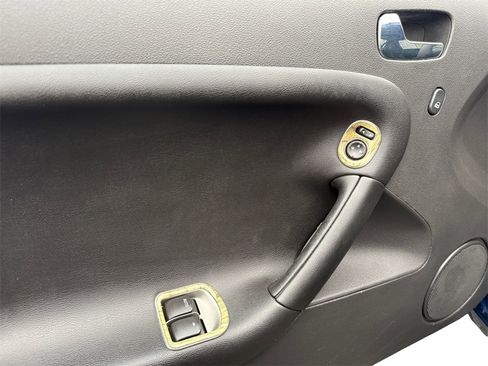 Used 2007 Pontiac Solstice GXP w/ Premium Package image 10