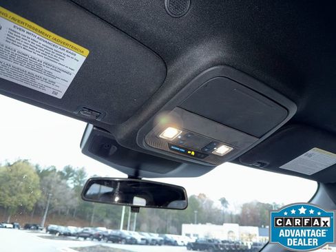 Used 2020 Ford Explorer XLT w/ Equipment Group 202A image 26