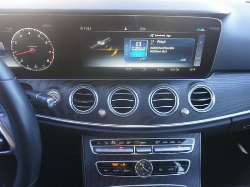 Used 2020 Mercedes-Benz E 350 Sedan image 14