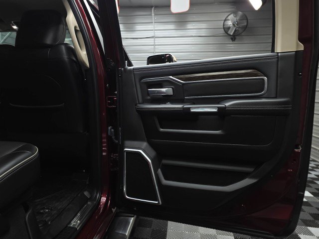 Used 2019 RAM 2500 Laramie AWD/4WD image 39