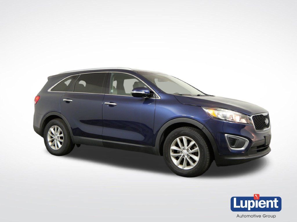 Used 2017 Kia Sorento AWD 360° Tour