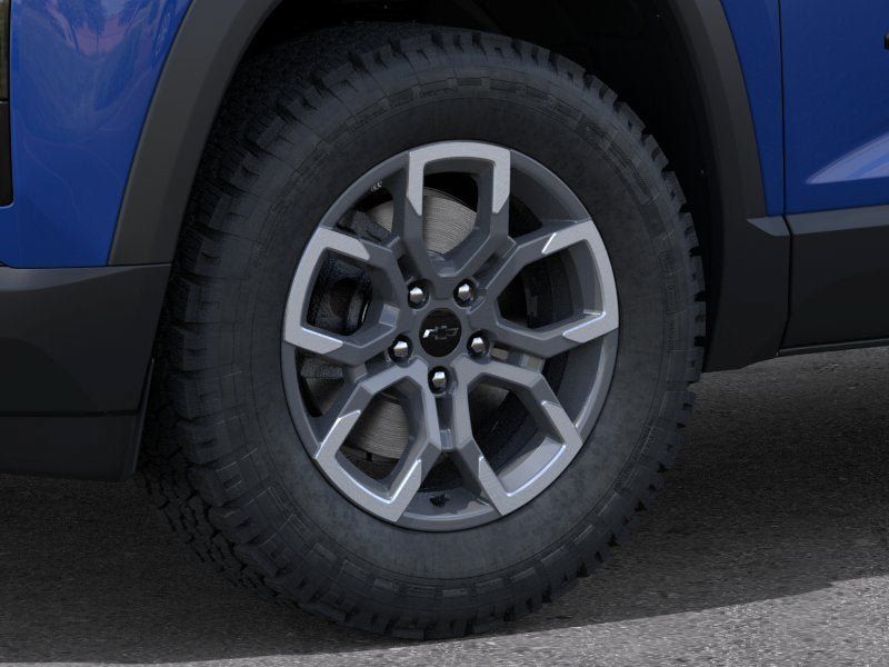 Used 2026 Chevrolet Equinox ACTIV w/ Convenience Package III AWD/4WD image 9