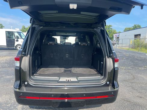 Used 2024 Lincoln Navigator L Reserve w/ Equipment Group 201A AWD/4WD image 26
