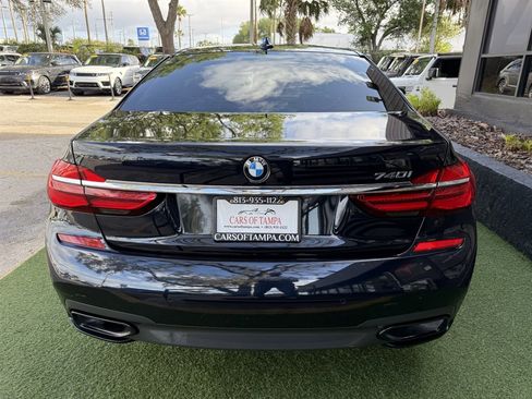 Used 2019 BMW 740i w/ Executive Package image 5