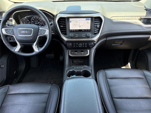 Used 2023 GMC Acadia Denali w/ Denali Ultimate Package AWD/4WD image 2