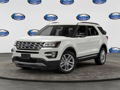 Used 2017 Ford Explorer XLT w/ Equipment Group 202A