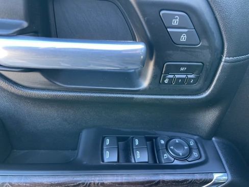Used 2021 GMC Sierra 1500 Denali w/ Denali Ultimate Package image 17