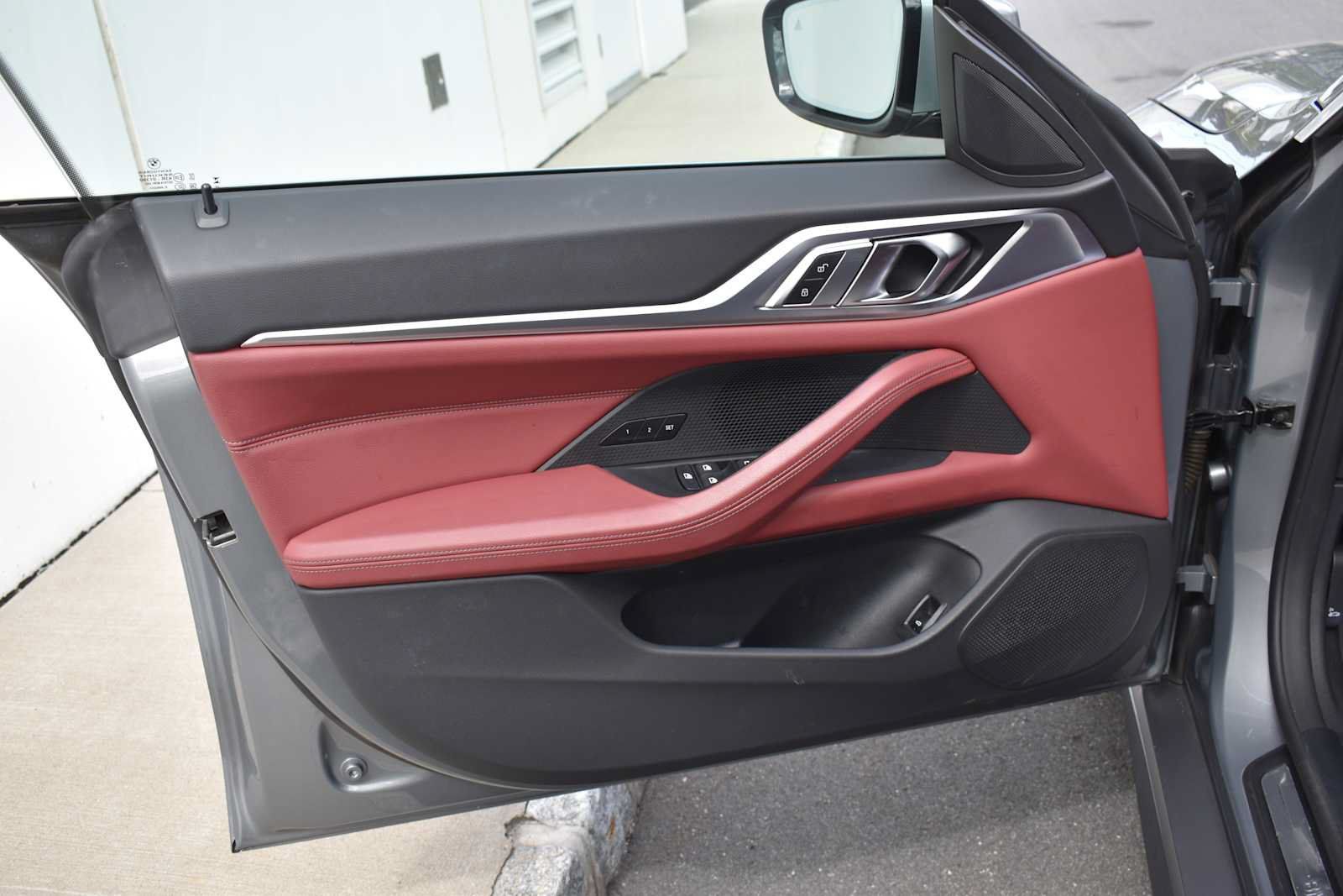 Used 2024 BMW i4 eDrive35 w/ Premium Package RWD image 17
