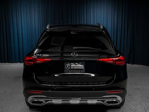 Certified 2026 Mercedes-Benz GLC 300 image 8