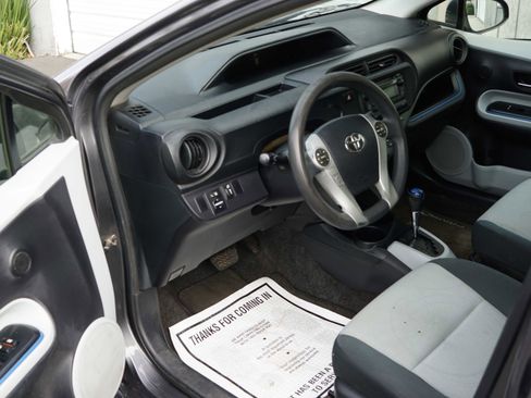 Used 2013 Toyota Prius C Two image 37
