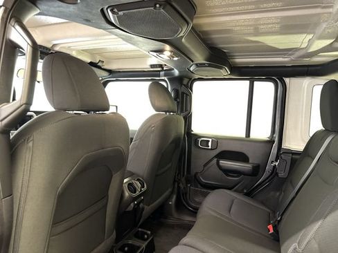 Used 2021 Jeep Wrangler Unlimited Sport AWD/4WD image 13