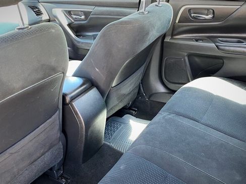 Used 2015 Nissan Altima 2.5 S w/ Power Driver Seat Package FWD image 14