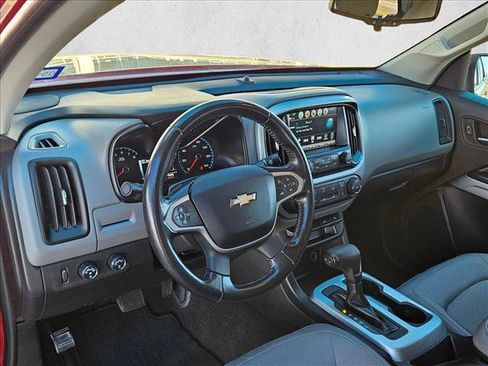 Used 2018 Chevrolet Colorado LT w/ LT Convenience Package image 9